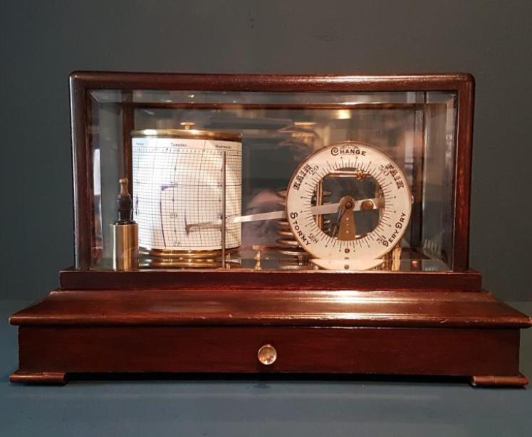 Edwardian Mahogany Barograph - Image 3
