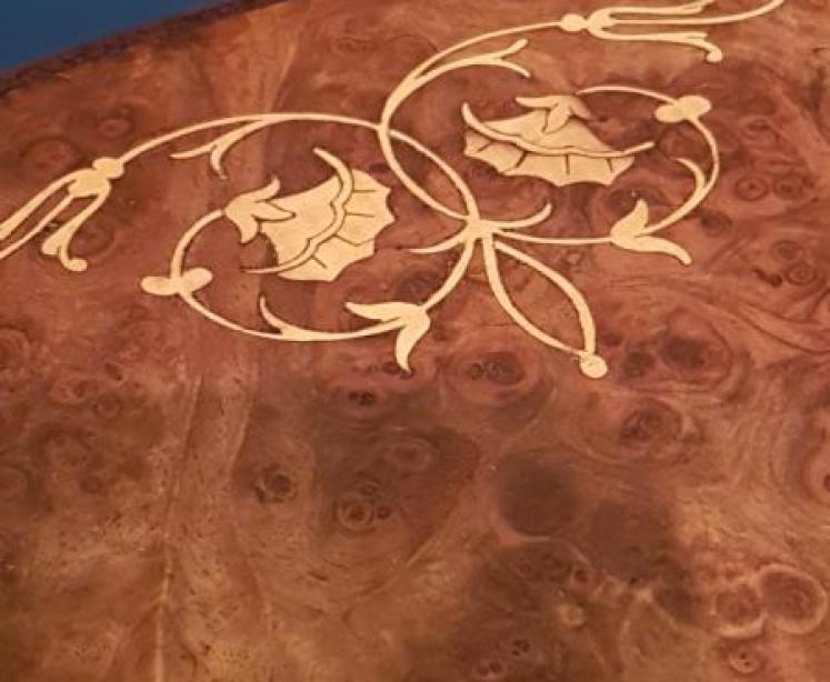 Fine Quality Victorian Burr Walnut Baby Sutherland Table - Image 4