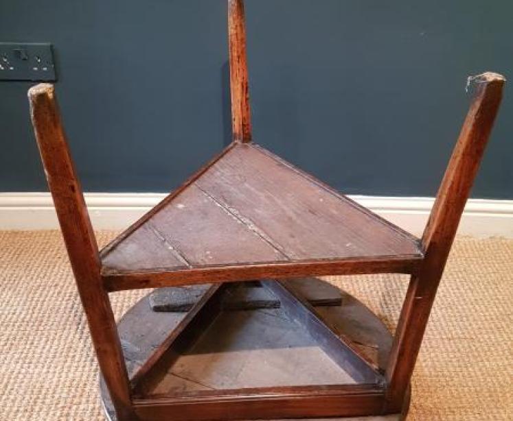 George III Oak and Walnut Cricket Table - Image 6