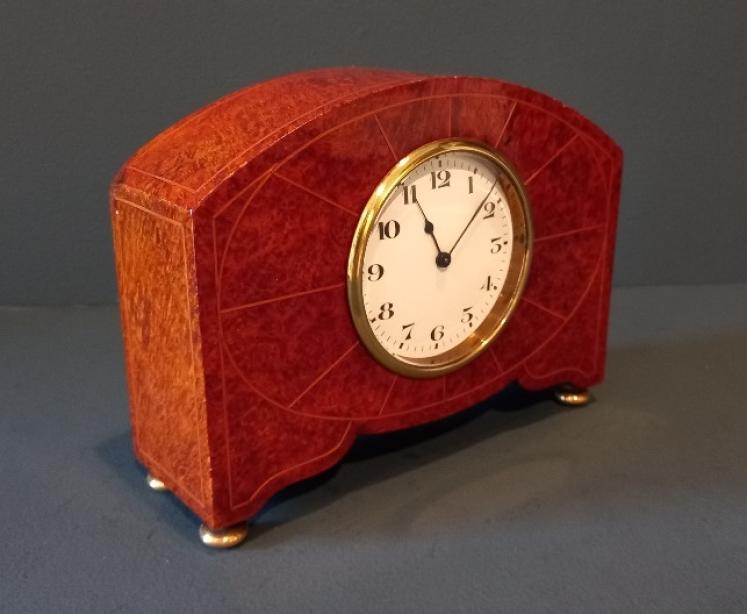 Edwardian Period Burr Walnut Sunburst Inlay Mantel Clock - Image 7