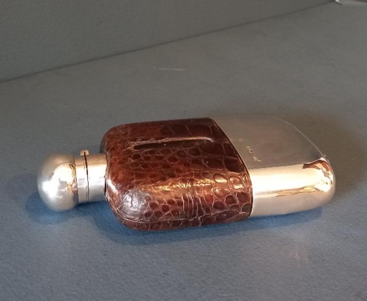 Superb Victorian Silver & Crocodile Skin Hip Flask - Image 7