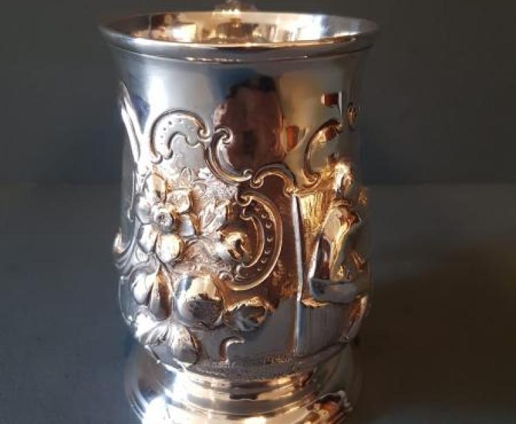 George III Newcastle Silver Embossed Tankard - Image 6