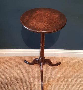 Outstanding George II Oak Candle Table 