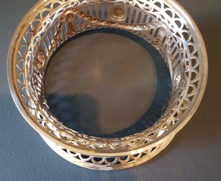 Fine Edwardian Quality Silver Dish Stand - Image 4