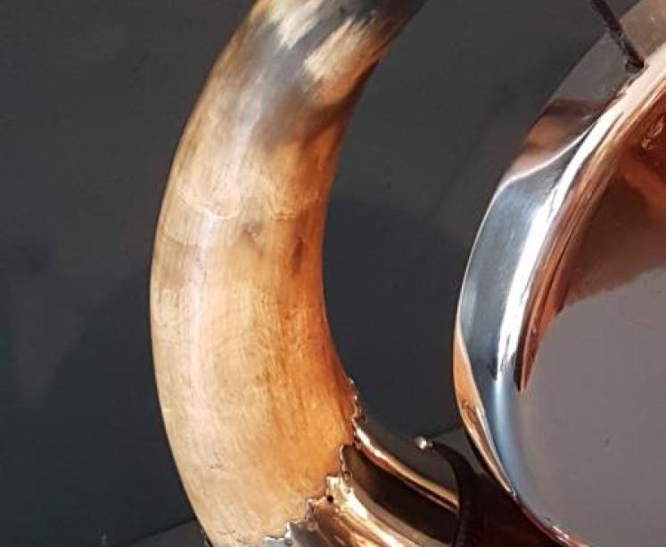 Victorian Oak And Cow Horn Dinner Gong  - Image 2