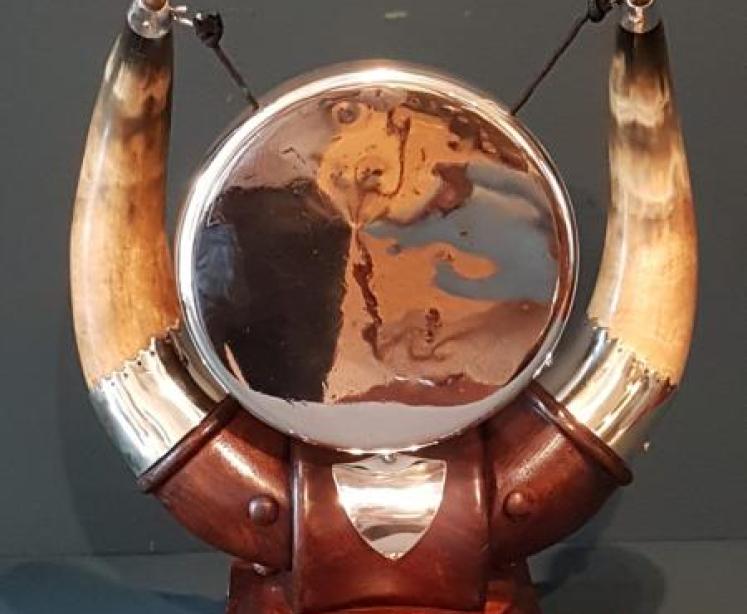 Victorian Oak And Cow Horn Dinner Gong  - Image 6