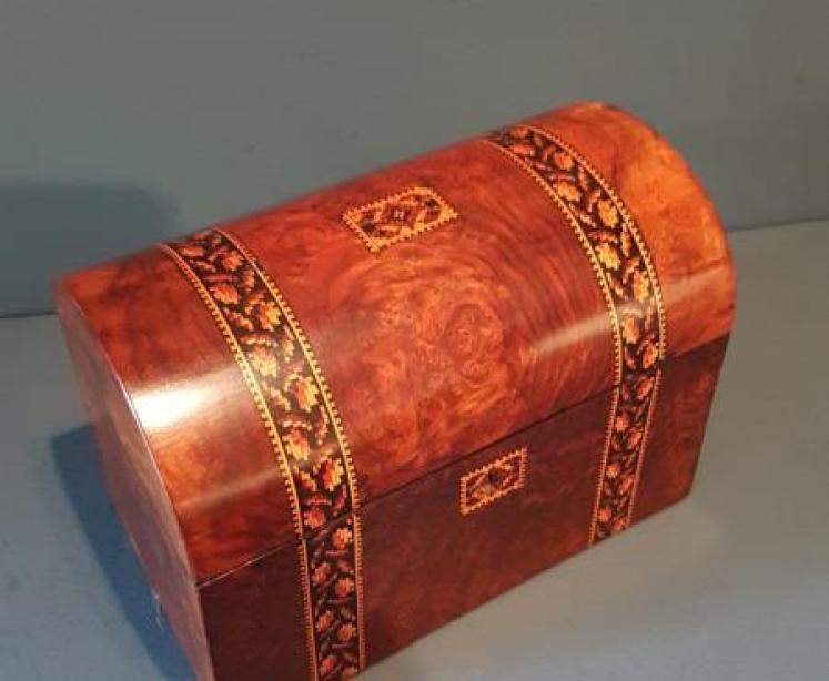 Victorian Dome Top Tumbridge Inlaid Caddy  - Image 6