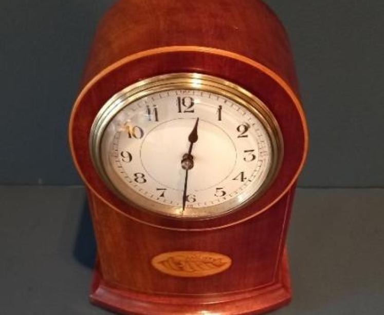 Edwardian Period Bow Fronted Inlaid Mantel Clock - Image 7