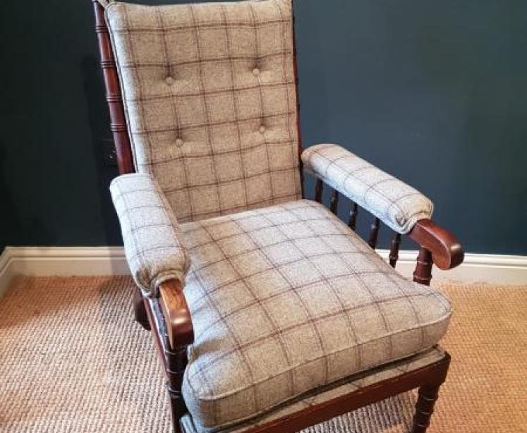 Early Victorian Mahogany Gillows Style Library Chair - Image 1