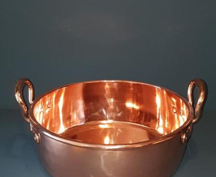 Early Victorian Copper Cream Pan - Image 1