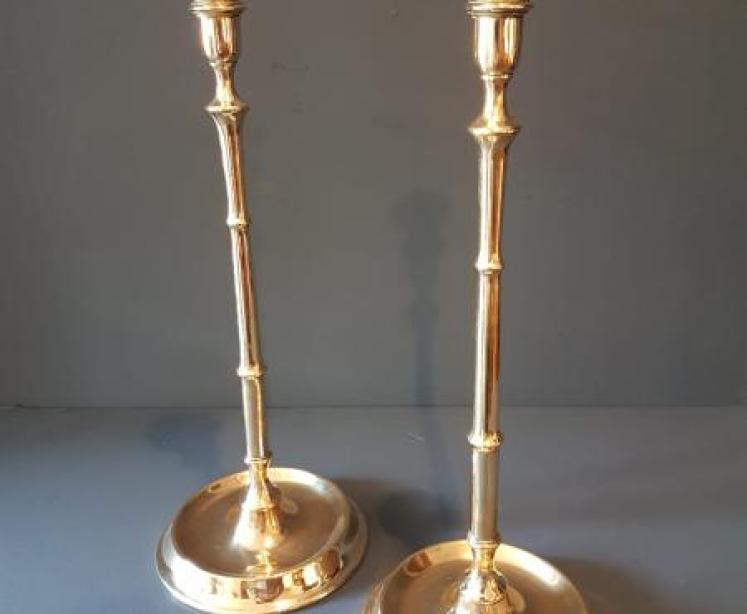 Large Pair of Victorian Brass Candlesticks - Image 2