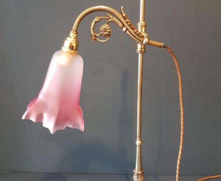 Edwardian Brass Rise and Fall Table Lamp  - Image 2