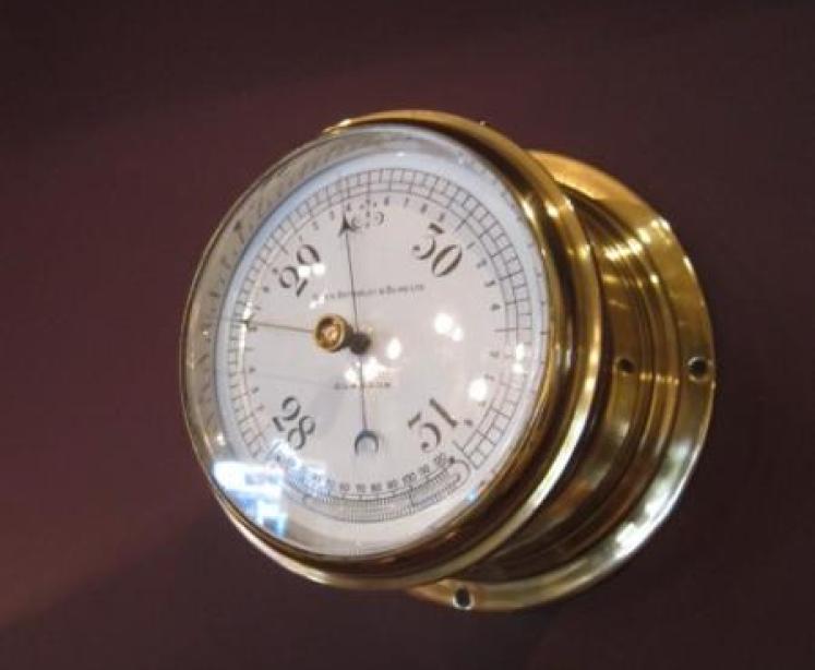Superb Victorian Glasgow Bulkhead Marine Barometer - Image 5