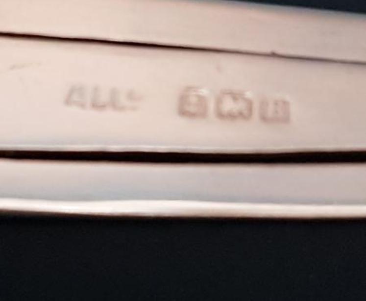 Silver Stags Head and Peridot Bookmark  - Image 3