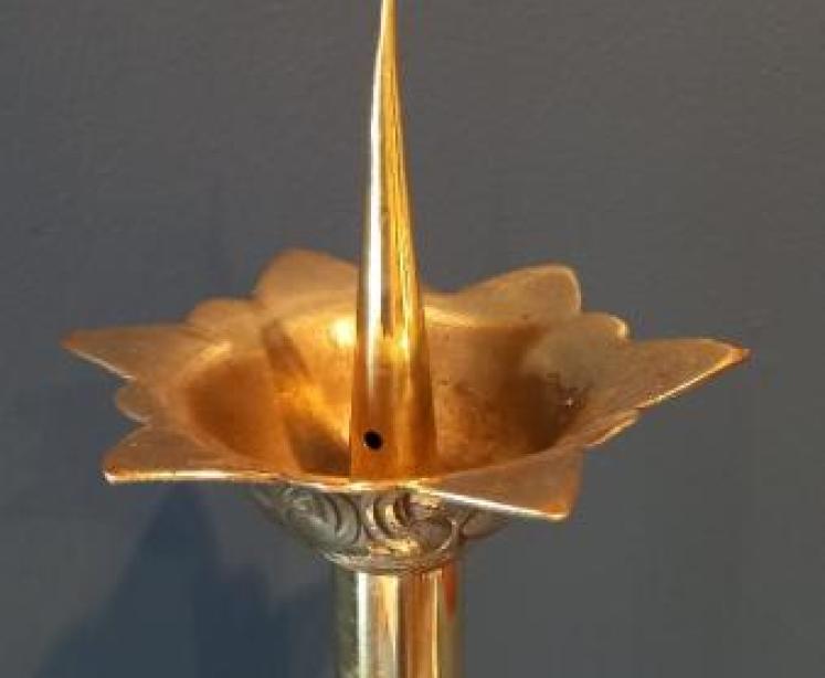 Pair of Art Nouveau Brass 'Pricket' Candlesticks - Image 4