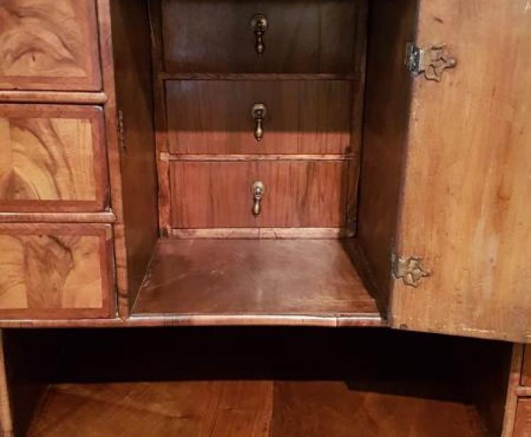 William and Mary Period Walnut Escritoire - Image 5