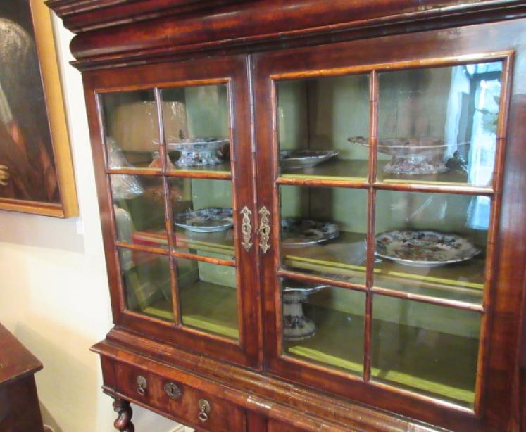 Fine William & Mary Period Walnut Cabinet on Stand - Image 4