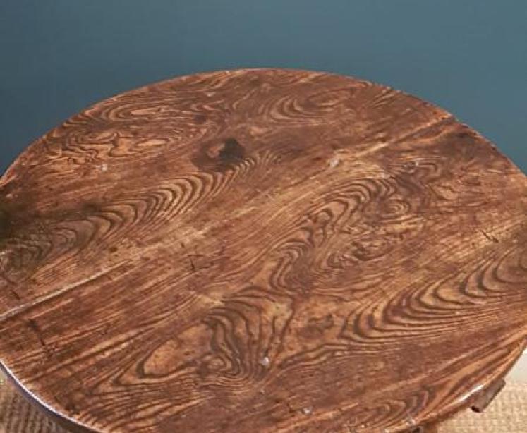 George II Elm Cricket Table - Image 2