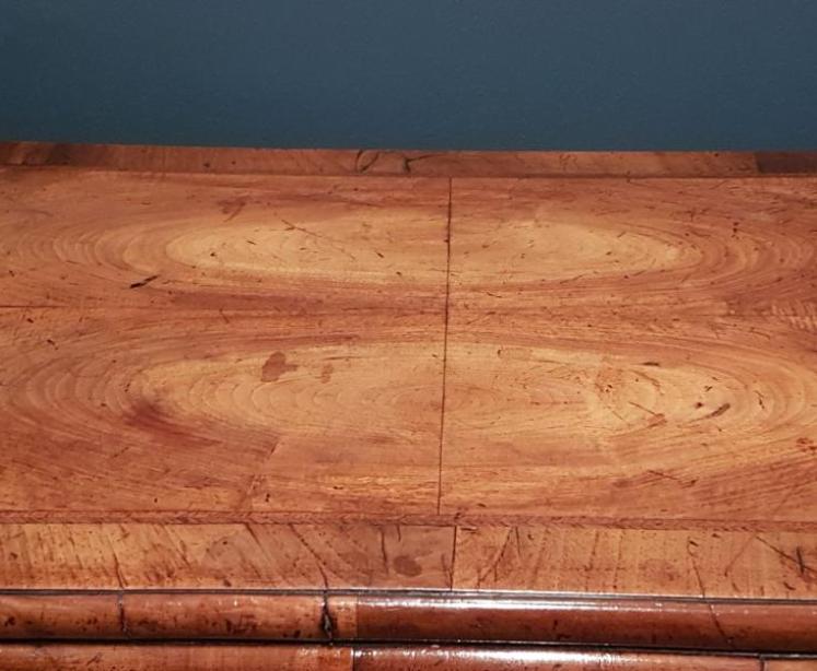 Stylish George I Style Walnut Side Table - Image 6