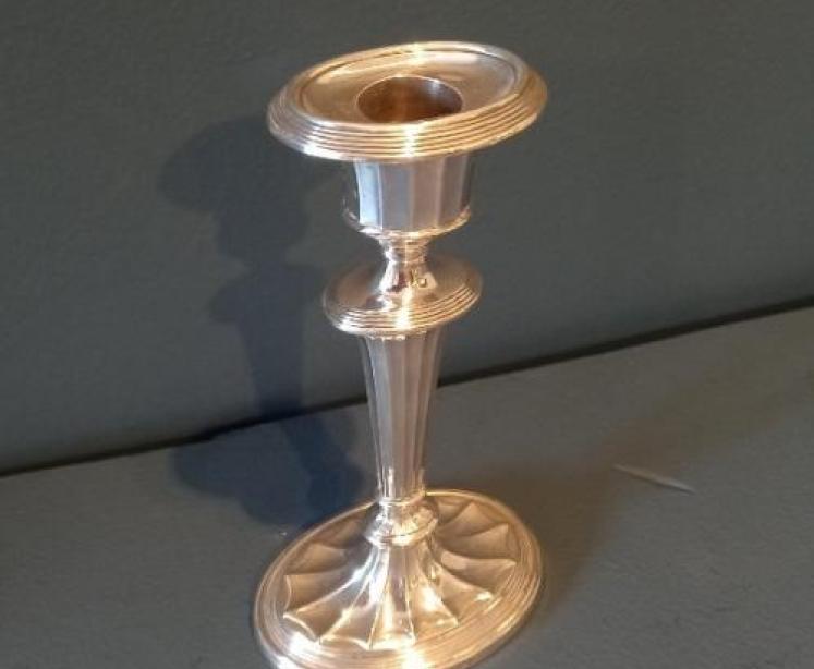 Pair of Edwardian Silver Classical Style Candlesticks - Image 7