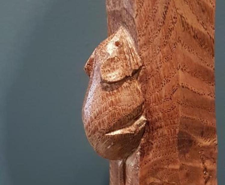 Thompson's of Kilburn Mouseman Table Lamp - Image 4