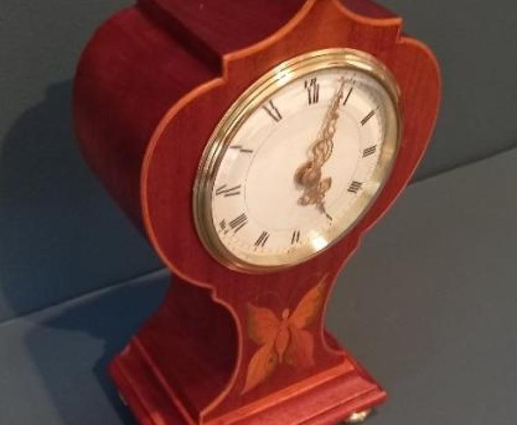 Edwardian Period Butterfly Inlaid Mantel Clock - Image 6