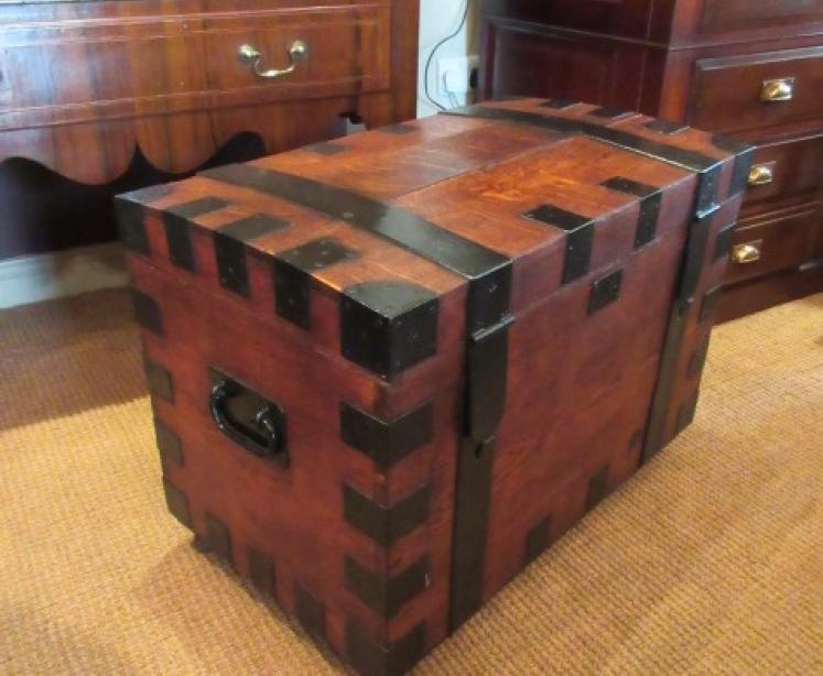 George III Period Oak & Steel Bound Scottish Trunk - Image 1