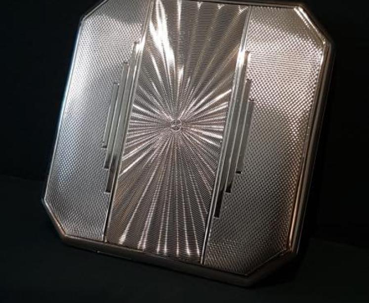 Superb Art Deco Silver Compact  - Image 2