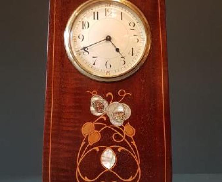 Superb Edwardian Mantel Clock in the Style of Macintosh - Image 1