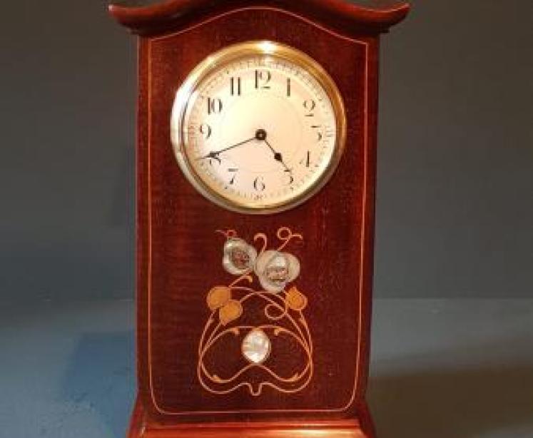 Superb Edwardian Mantel Clock in the Style of Macintosh - Image 7