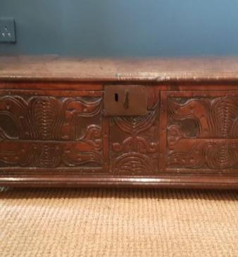 Outstanding Early Oak Six Plank Coffer 
