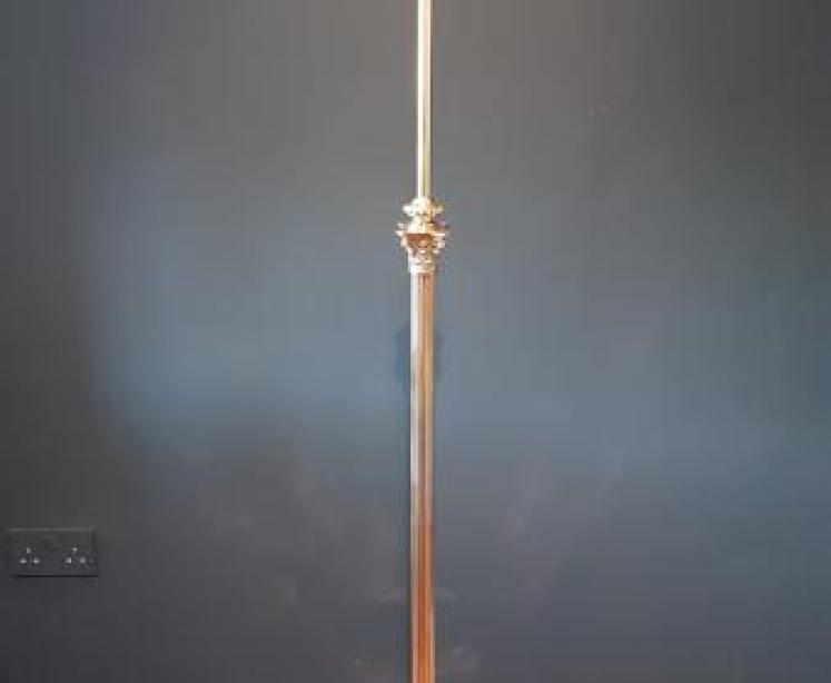 Edwardian Cast Brass Corinthian Column Lamp Standard - Image 1