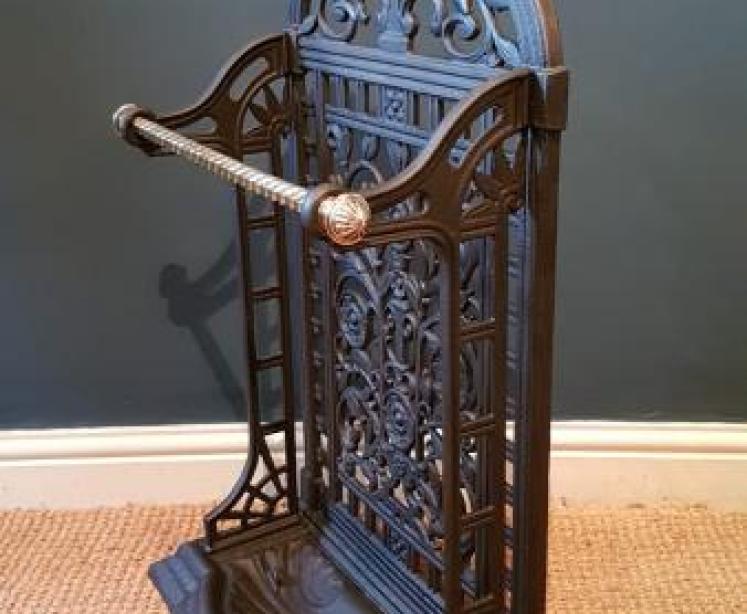 Superb Quality Victorian Cast Iron Stick Stand  - Image 5