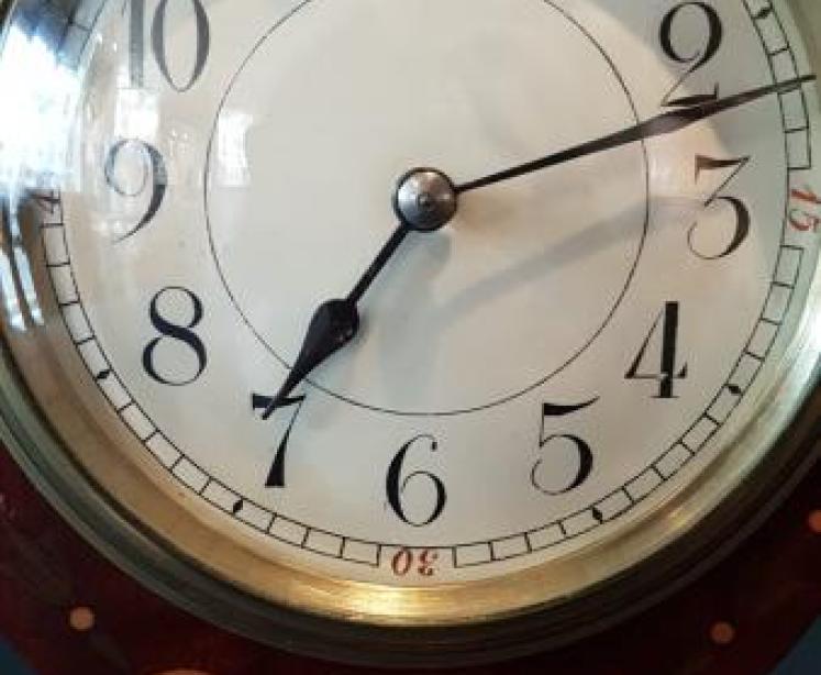 Fine Quality Edwardian Inlaid Mantel Clock  - Image 3