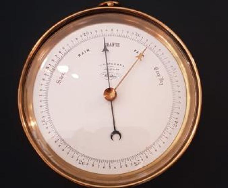 Fine Quality Victorian Enamel Dial Marine Barometer by Steward - Image 7