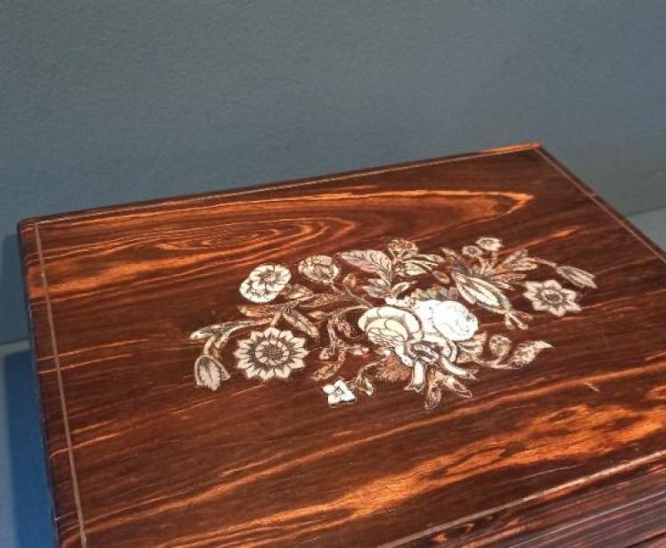 Mid Victorian Coromandel Inlaid Sewing Box - Image 6
