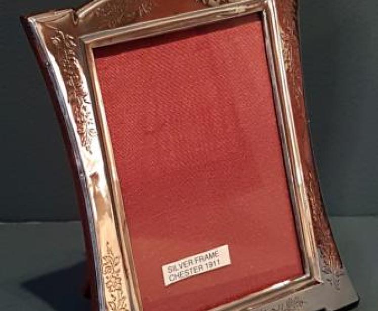 Edwardian Chester Silver Photo Frame - Image 7