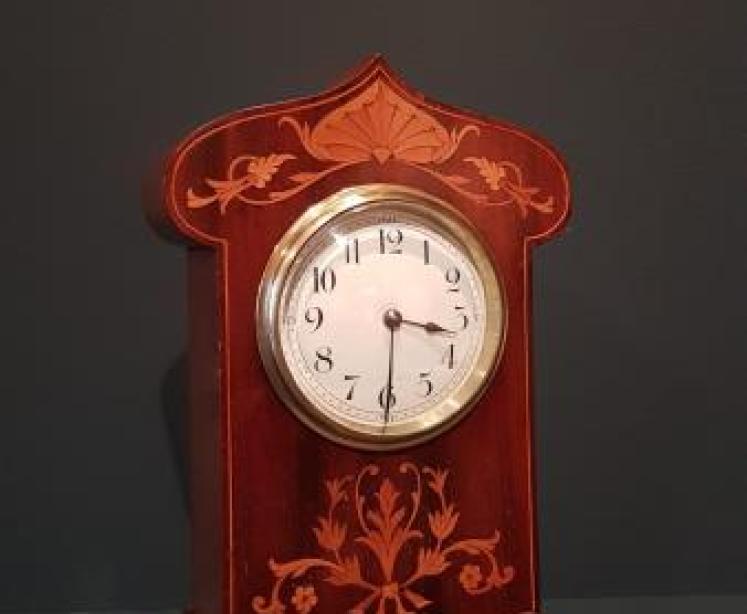 Fine Quality Inlaid Mahogany Mantel Clock - Image 1