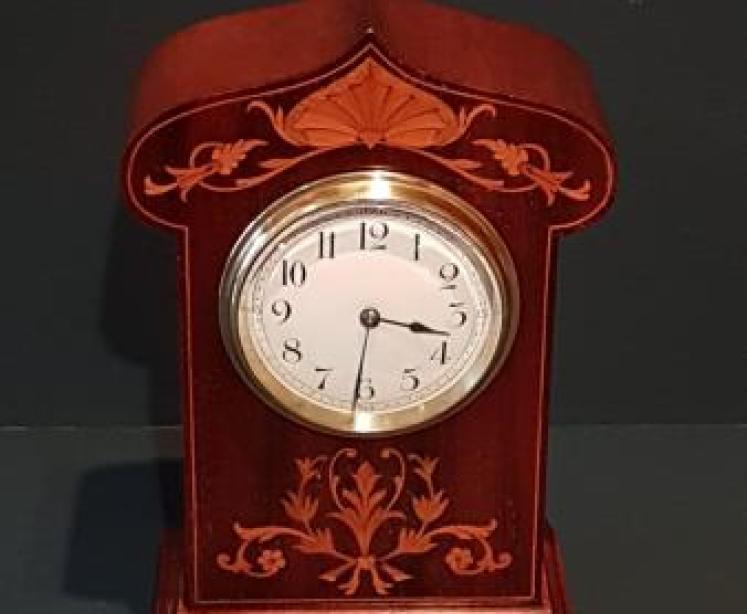 Fine Quality Inlaid Mahogany Mantel Clock - Image 5