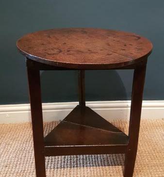 Period Oak Small Proportioned Cricket Table