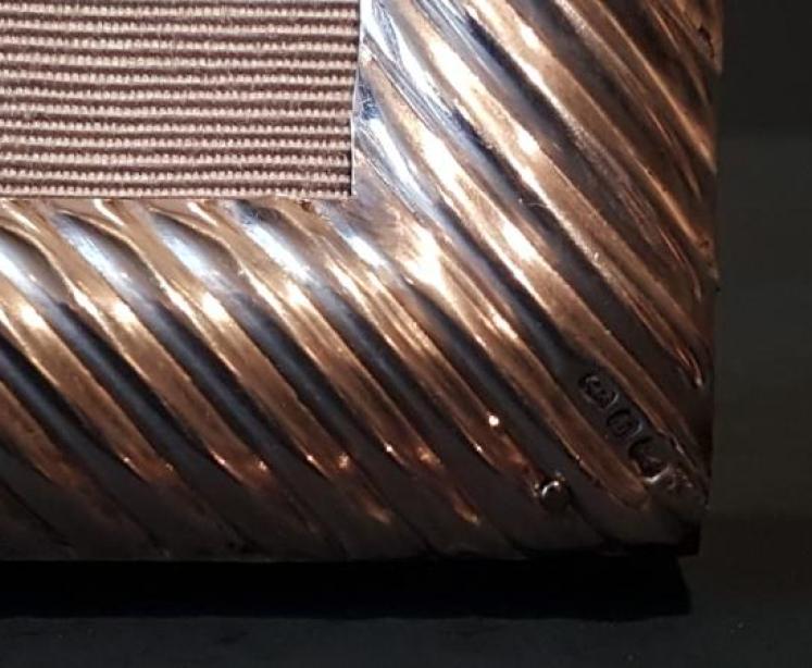 Victorian Silver Photo Frame - Image 3