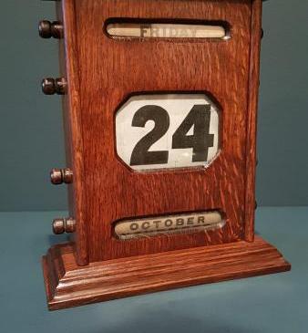 Large Edwardian Oak Perpetual Desk Calendar