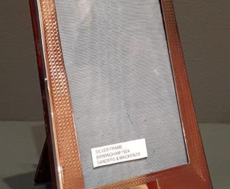 George V Silver Photo Frame - Image 4