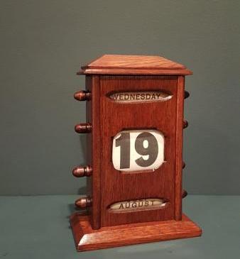 Edwardian Solid Oak Perpetual Desk Calendar