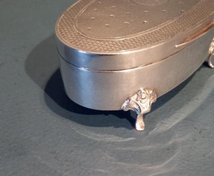George V Silver Oval Ring Box - Image 2