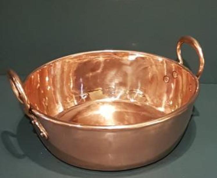 Early Victorian Copper Cream Pan - Image 1