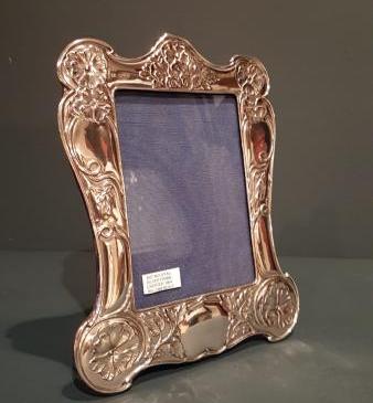 Fine Quality Edwardian Silver Frame by William Neale