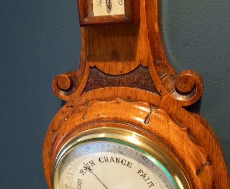 Small Victorian Polished Oak Banjo Barometer - Image 3