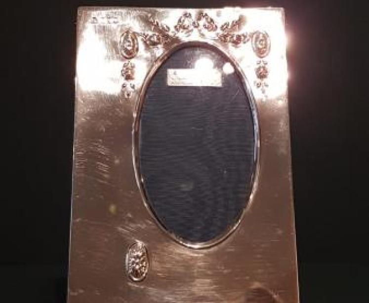Edwardian Silver Photo Frame - Image 7