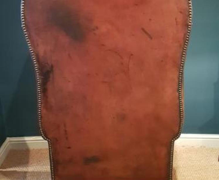 Outstanding Edwardian Leather Porters Chair - Image 4